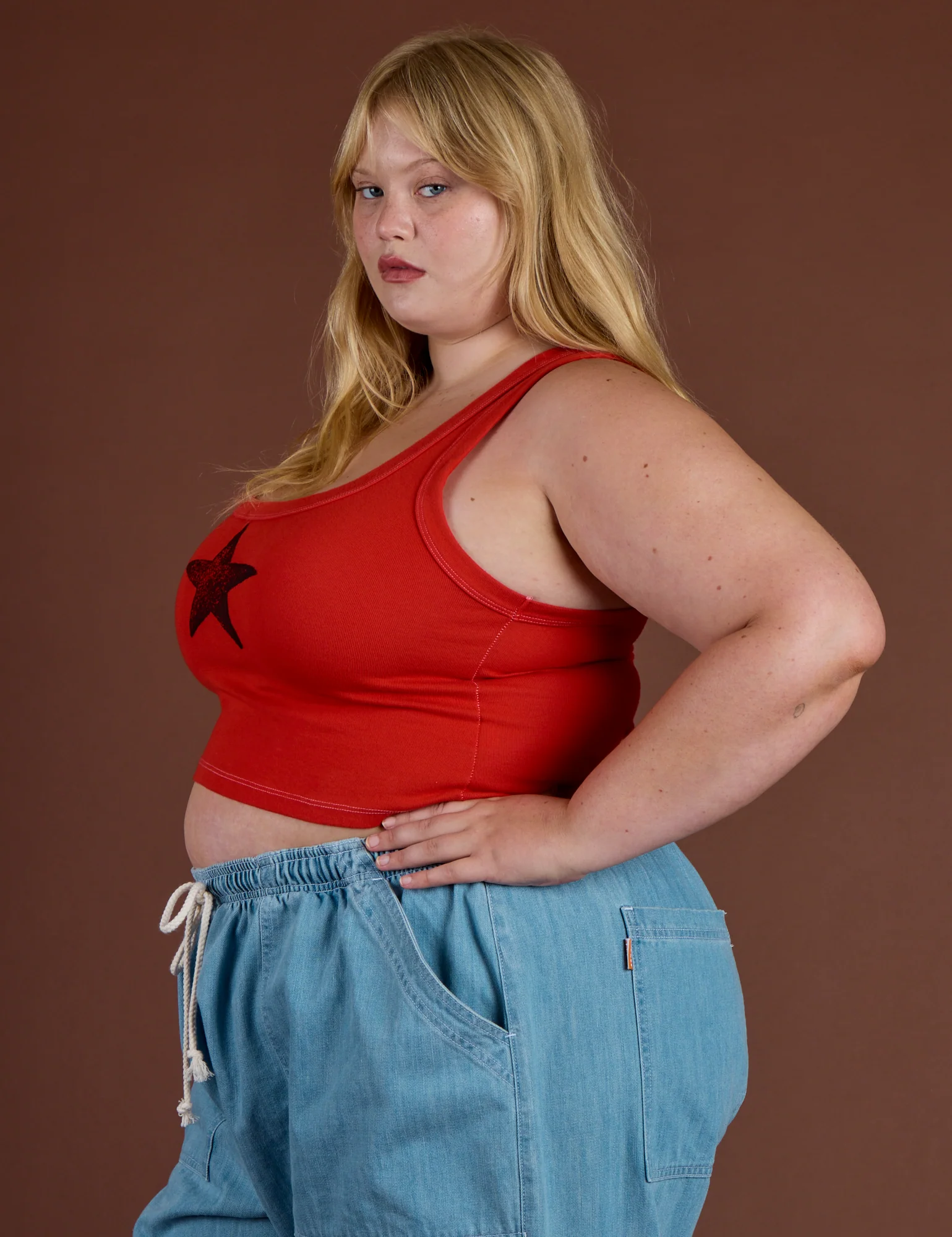 Icon Cropped Tank - Red Star - Image 10